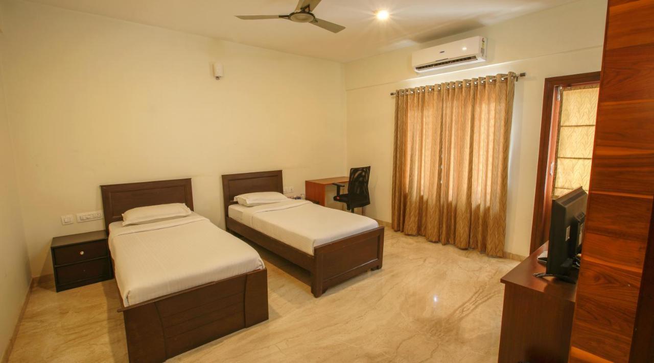 Falcon Suites Yelahanka New Town Μπανγκαλόρ Εξωτερικό φωτογραφία
